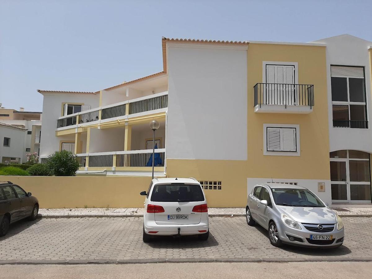 Mjalvor - Apº Em Condominio Com Piscina Eksteriør bilde